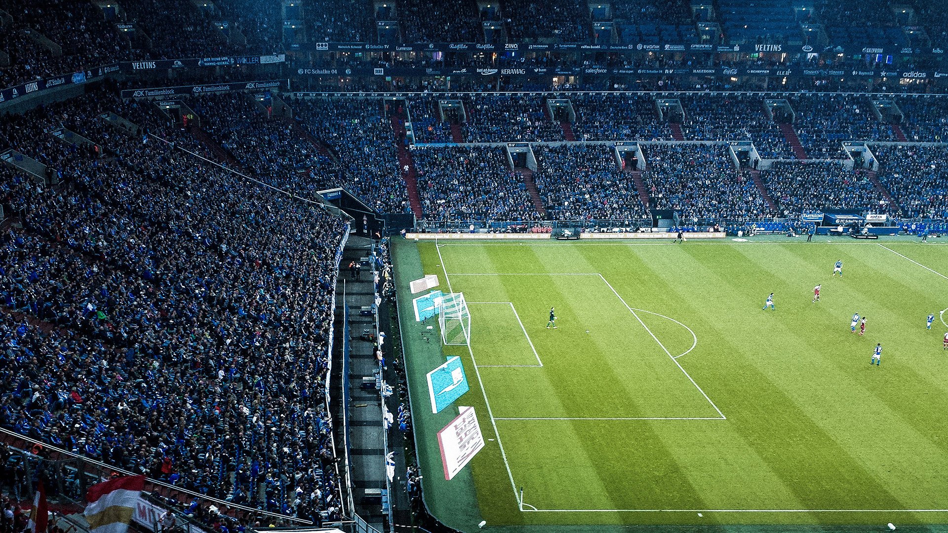 德甲关键战，数据分析揭示中场控制和攻防转换的核心策略，德甲中场休息几分钟